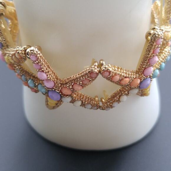 Pastel Starfish Stretch Bracelet, Gold Tone Starfish Pastel Cabochons, 7 Inches - Picture 11 of 12